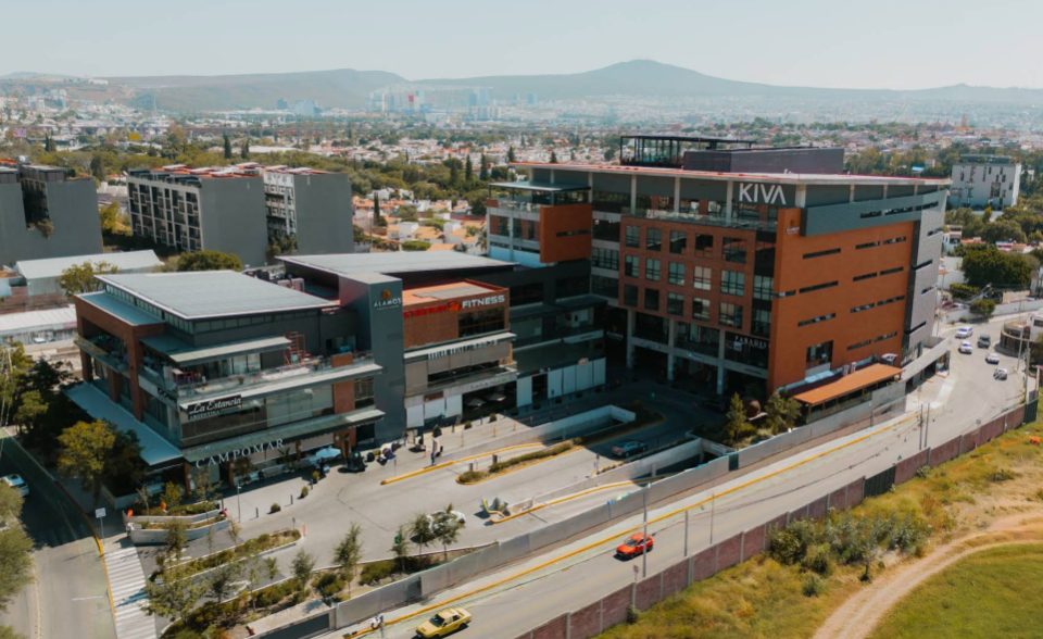 Álamos Lifestyle Center
